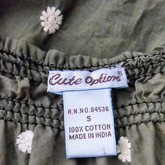 Lot of 4 dresses - Picture 16 of 16